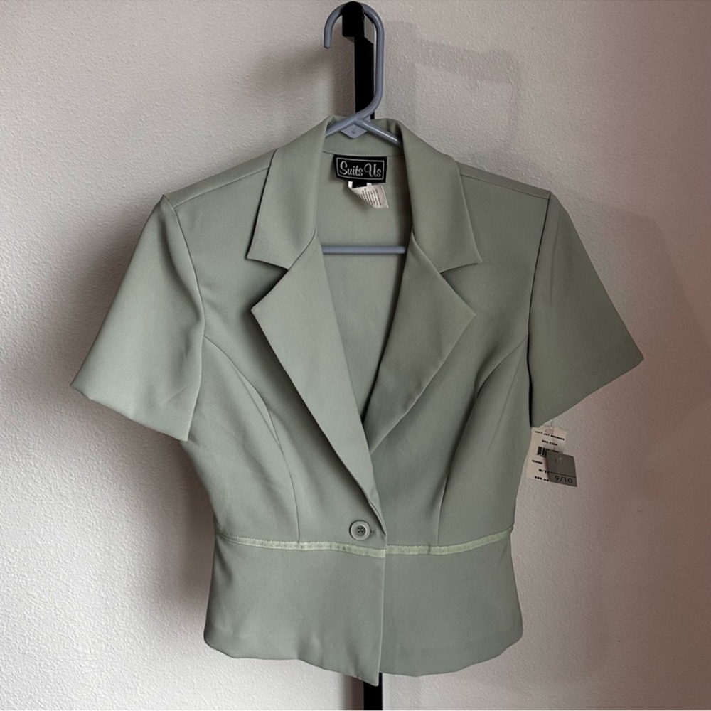 Sage Green Women's Blazer by Cachet NWT - Picture 1 of 7
